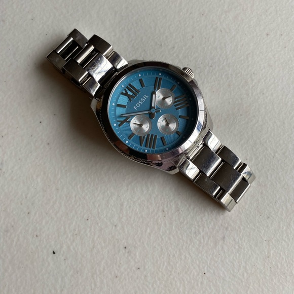 Fossil Chronograph Blue Dial Watch Unisex Round Silver Bracelet AM 4547 - Picture 2 of 9